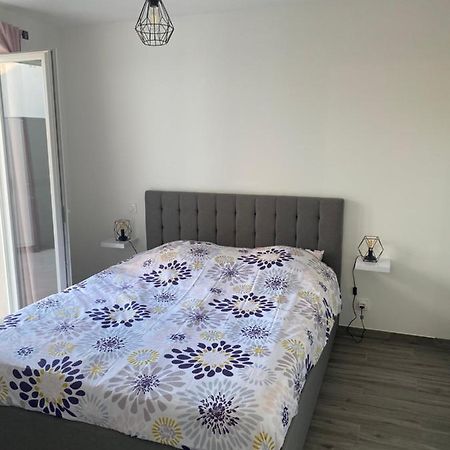 Appartement Lumineux Corse Bastelicaccia Exteriör bild